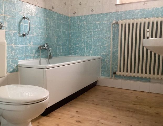 Altengerechte 2-Zimmer-Wohnung im Erdgeschoss (WBS) - Photo 1