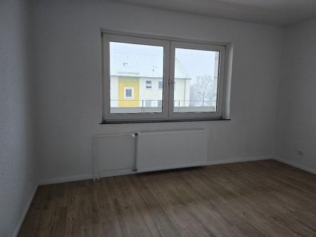 Großzügige 3-Zimmer-Wohnung mit ca. 75,22m² Wohnfläche und Loggia - Foto 3