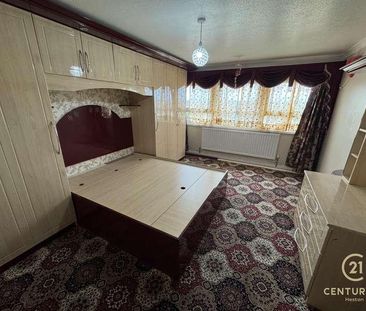 Summerwood Road, Isleworth, TW7 - Photo 6