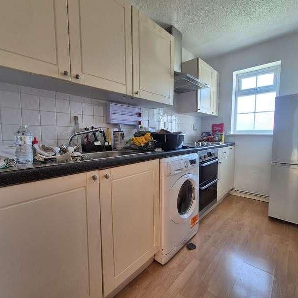 Lisures Drive, Sutton Coldfield, B76 - Photo 1