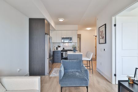 For Lease - 202 Burnhamthorpe Road Unit# 1904W, Mississauga, Ontario - Photo 4