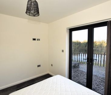 2 bedroom detached house to rent - Photo 2