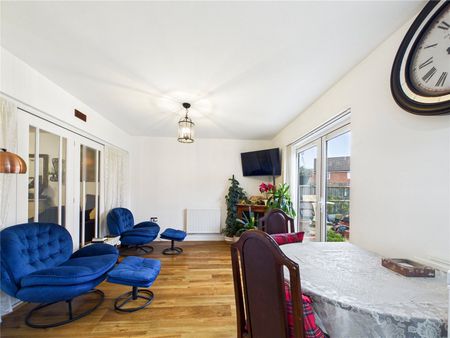 Cheetah Chase, Stanway, Colchester, Essex, CO3 8DA - Photo 4