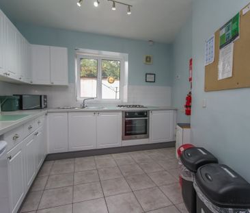 King Street, Treforest, Pontypridd - Photo 1