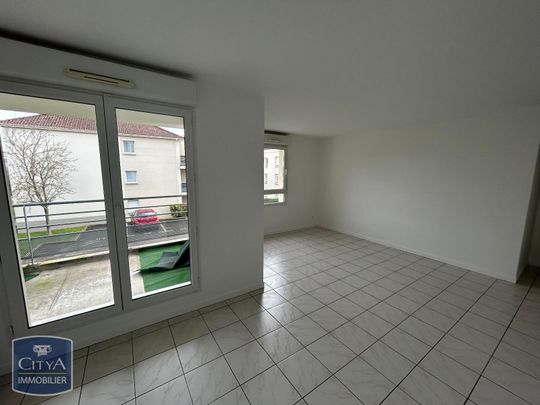 Location Appartement 3 pièces 64m² BEAUVAIS 60000 - Photo 1