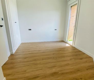 Piso de alquiler en Avenida de España, 51, Hospital - Photo 2