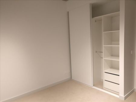 Kensington - Photo 4