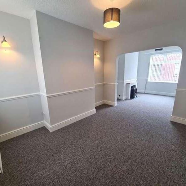 Westgate Road, Barrow-in-furness, LA14 - Photo 1