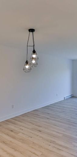 APPARTEMENT 4½ À ST-CHARLES-BORROMÉE - OCTOBRE - Photo 1