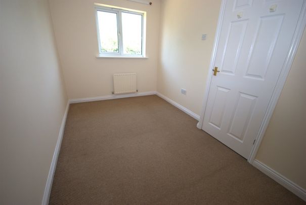 Brunswick Close, Waterside, Rugby, CV21 - Photo 1