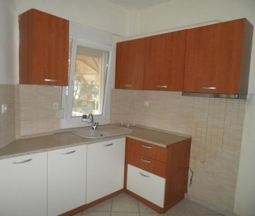 Διαμέρισμα για ενοικίαση Κέντρο (Ωραιόκαστρο) - Photo 4