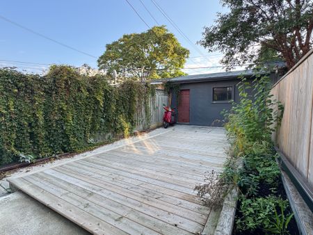 For Lease - 13 Brookfield Street Unit# Main, Toronto, Ontario - Photo 4