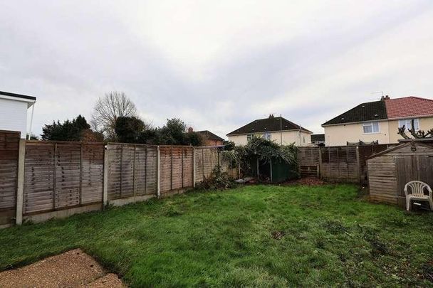 Wallisdown Road, Bournemouth, Bh12 - Photo 1