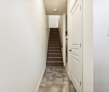 For Lease - 56 Robert Peel Road, Kitchener, Ontario - Photo 2