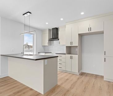 Appartement Salaberry-de-Valleyfield À Louer - Photo 1