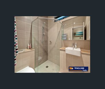 Impeccable Apartment In A Boutique Complex - Photo 5