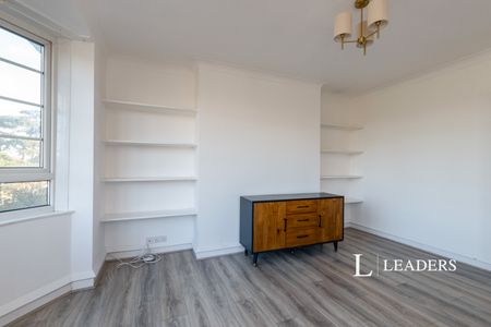 3 bedroom apartment to rent Suffolk Road, Bournemouth, Dorset, BH2 - Photo 2