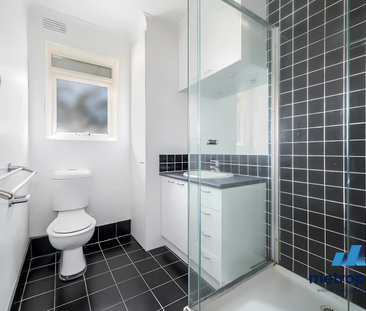 6/16 Joyce Street, Elwood, Vic 3184 - Photo 4 | Rentumo