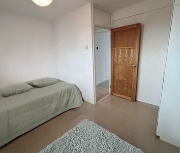 Room in a Shared Flat, Stunning Double Room In Streatham, SW16 - Photo 2
