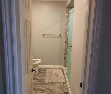 31 SUMMERDALE CRESCENT - Photo 5