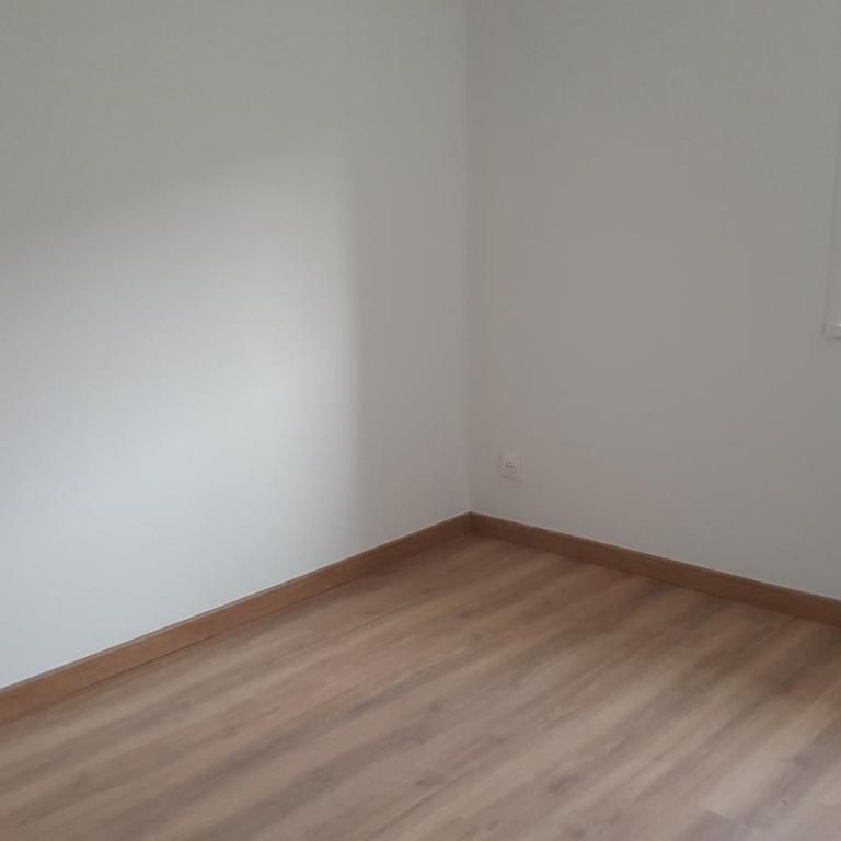 VILLERS SIR SIMON - Photo 1