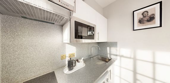 Studio Flat, Chelsea Cloisters, SW3 - Photo 2