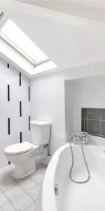 1 bedroom flat in Belsize Park - Photo 4