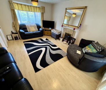 4 bedroom property to rent - Photo 1