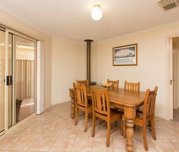 16 Mahogany Drive - Photo 2