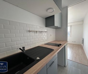 Location Appartement 1 pièce 23m² BORDEAUX 33800 - Photo 2