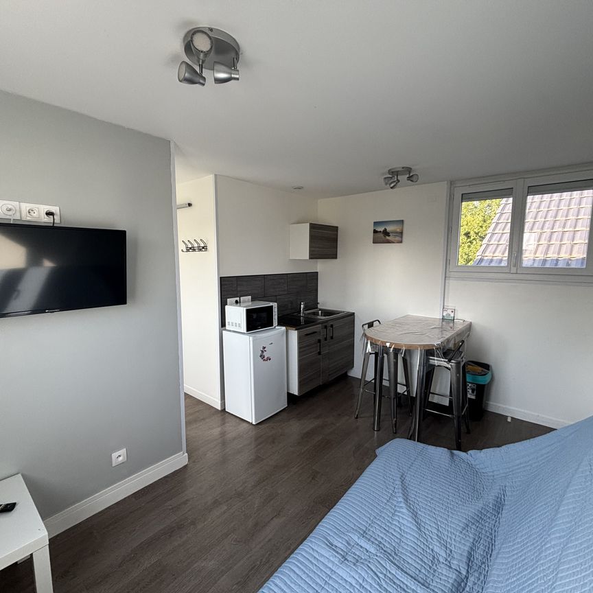 APPARTEMENT MEUBLÉ TYPE 2 SALEUX - Photo 1