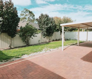 Lovely 4x2 Family Home - Photo 3