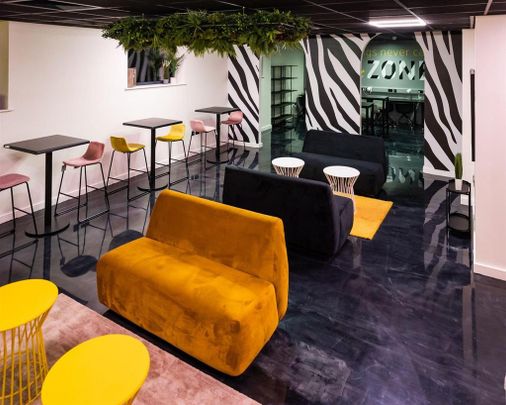 Studio to rent - Photo 1