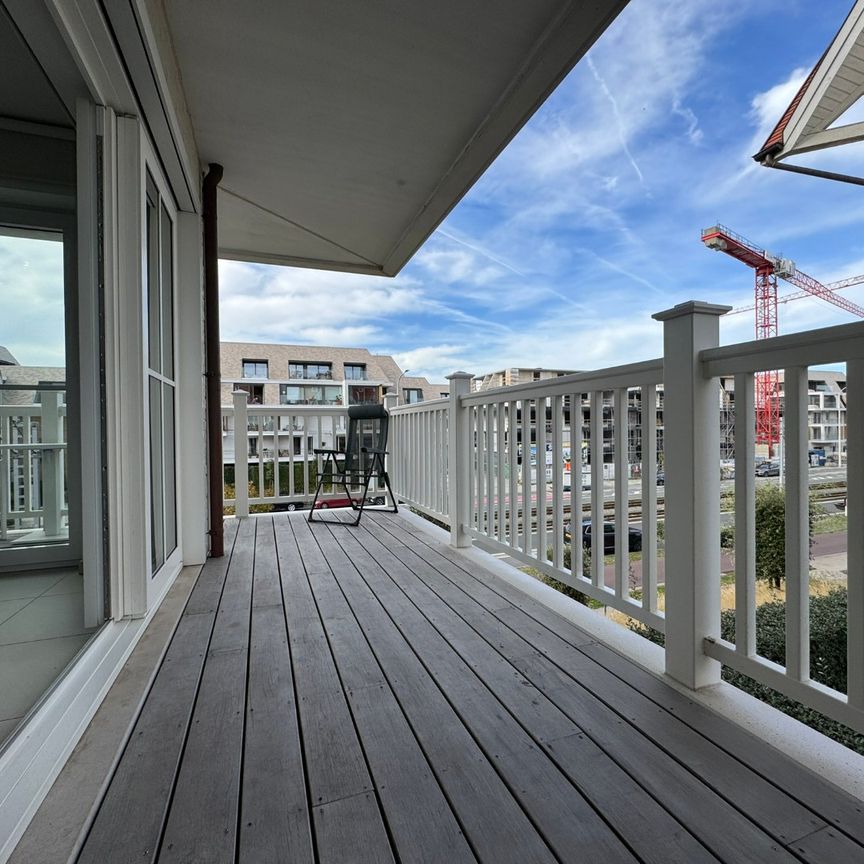 Zuidgericht en recent 2-slaapkamerappartement aan de jachthaven - Photo 1