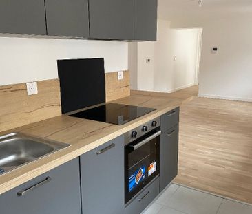 Appartement 2 pièces 57.67m2 hyper centre de Quimper - Photo 2