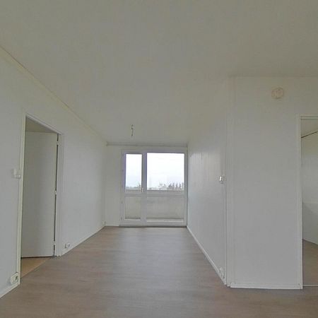 Appartement T5 à VERVINS - Photo 3