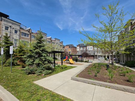 For Lease - 16 Coxhead Lane, Ajax, Ontario - Photo 5