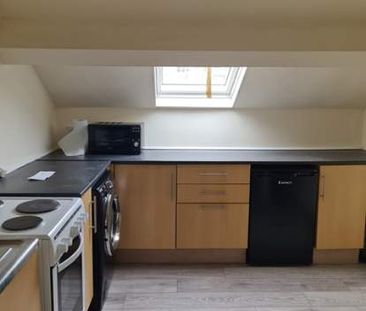 1 bedroom property to rent in Bacup - Photo 2