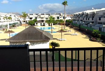 Se alquila en Costa del Silencio apartamento de 1 dormitorio