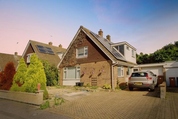 4 bedroom detached house to rent - Photo 1