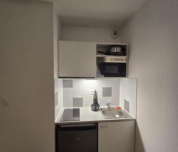 Location Appartement 1 pièce 18m² BEZIERS 34500 - Photo 4