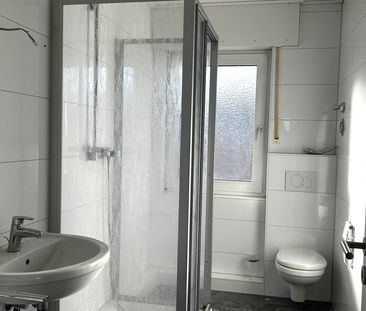 Frisch renoviert | 3-Zimmer-Wohnung mit Balkon in Holsen | ca. 72 m... - Foto 3