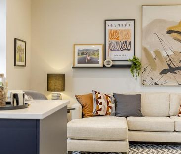 4 bedroom detached house to rent - Photo 1