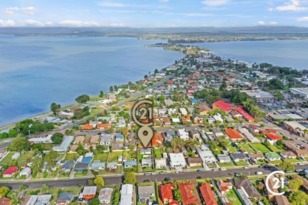 Modern & Private 2 Bedroom Granny Flat in Quiet Location - Photo 3