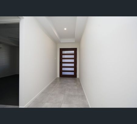 6 Hannus Street, Edmonton, Qld 4869 - Photo 2