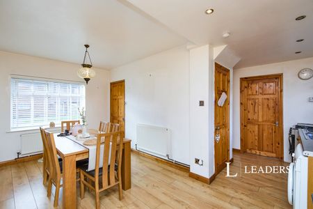3 bedroom house to rent Rutland Avenue, Borrowash, DE72 - Photo 3