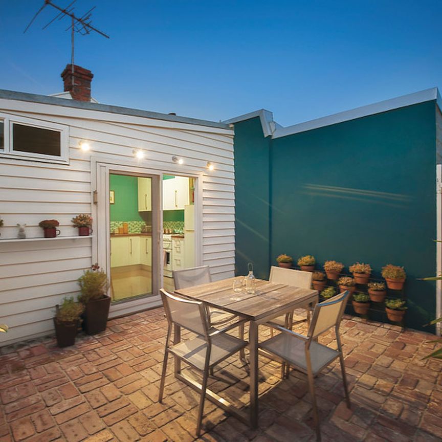 43 Mountain Street, South Melbourne. - Photo 1