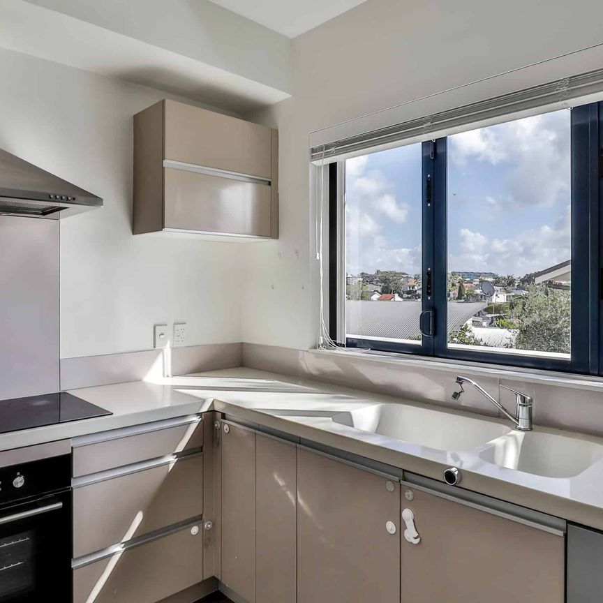 LOCATION WINNER - MISSION BAY - Photo 1