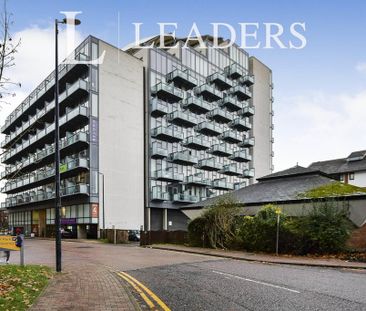 Studio to rent - Photo 6