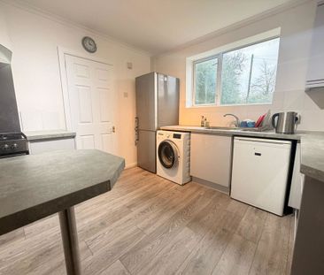 Tone Drive, Gloucester - Photo 2